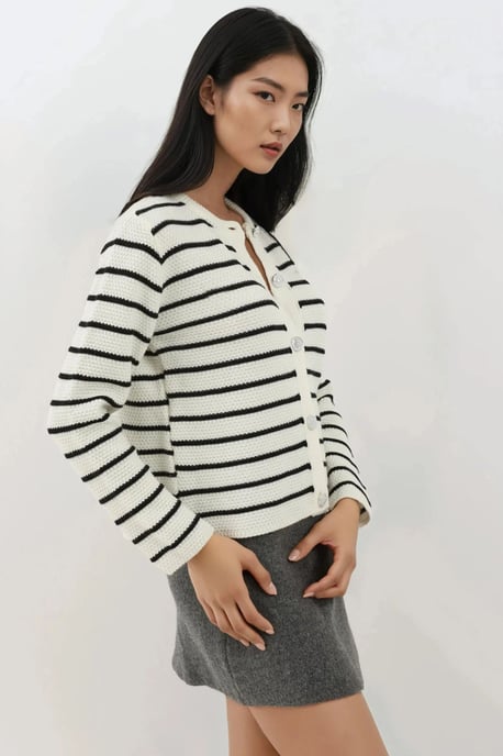 Geknöpfter gestreifter Cardigan - Image 3