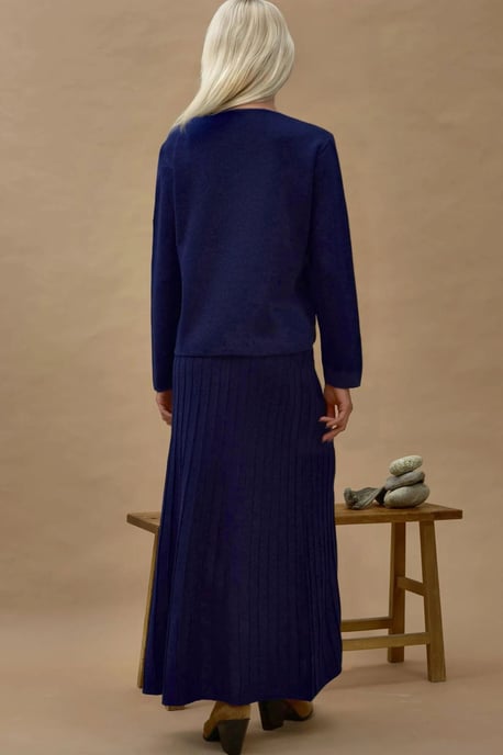 Strick-Co-Ord-Set mit Rundhals-Cardigan und ausgestelltem Rock - Image 3