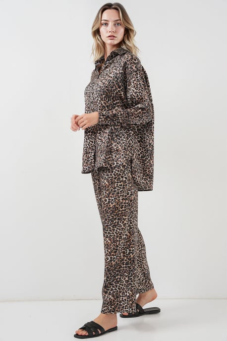Leopardenmuster Hemd mit Knopfleiste und weite Satin-Hosen im 2-teiligen Set - Image 3