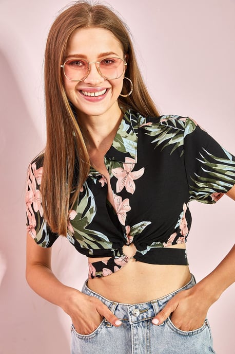 Blumiges Crop-Shirt - Image 1