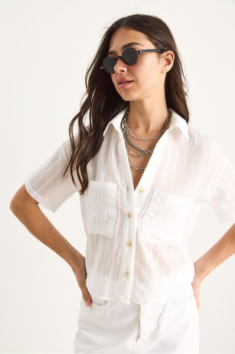 Gestreiftes, strukturiertes Cropped-Shirt mit Tasche - Image 3