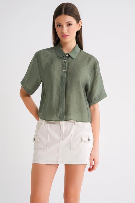 Kurzarm-Crop-Shirt mit Steinzubehör - Image 4