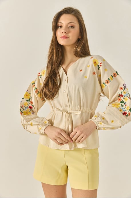 Besticktes V-Ausschnitt Baumwollshirt mit Schleife - Image 2