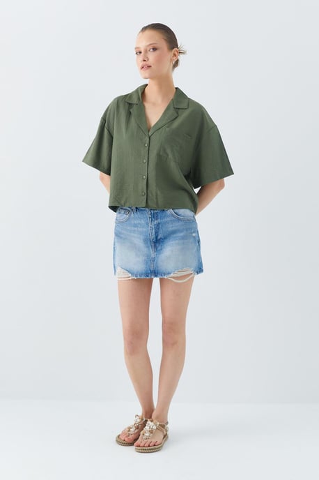 Lockere Passform Button-Up Crop-Shirt mit Tasche - Image 2
