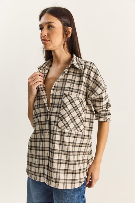 Oversized Langarm-Karohemd mit Tasche - Image 3