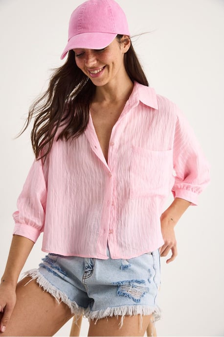 Gestreiftes Struktur-Crop-Shirt mit Knopfverschluss und Tasche - Image 4