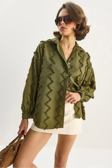Texturiertes Übergröße Button-Up Hemd - Image 4