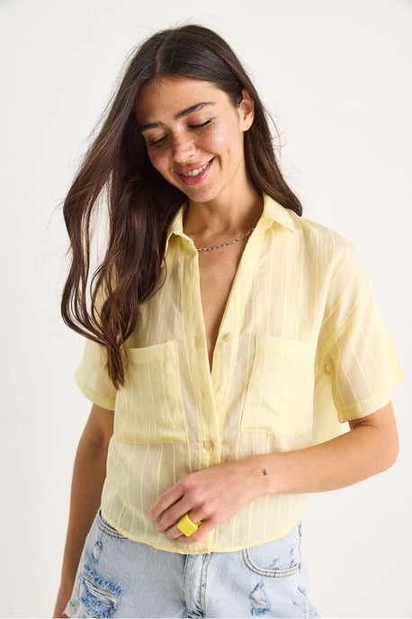 Gestreiftes, strukturiertes Cropped-Shirt mit Tasche - Image 2