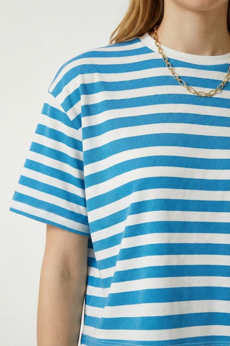 Übergrößes gestreiftes Rundhals-Crop-Top T-Shirt - Image 4