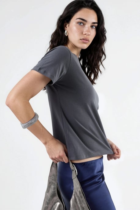 Schlichtes Rundhalsausschnitt Baumwoll-T-Shirt - Image 4