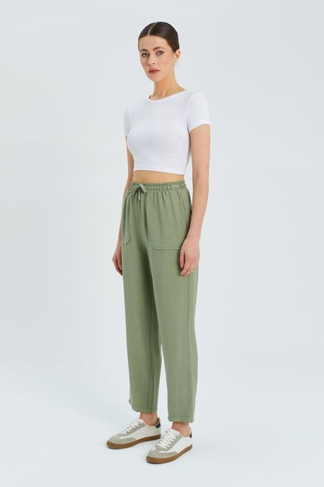 Hochtaillierte Karottenhose mit Kordelzugbund - Image 2