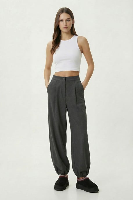 Hochtaillierte plissierte Salwar-Hosen - Image 2