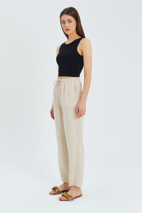Hoch taillierte Karottenhose mit Kordelzugbund - Image 2