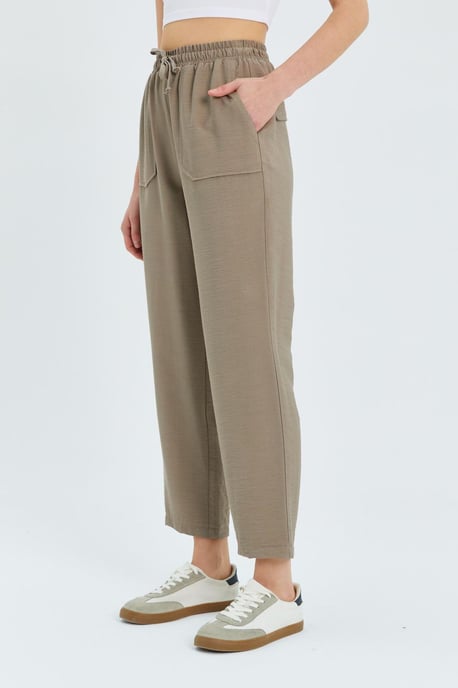 Hochtaillierte Karottenhose mit Kordelzugbund - Image 5
