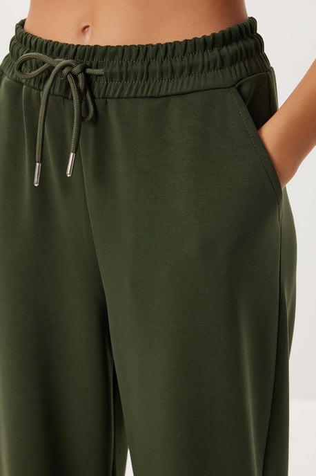 Hosen mit weitem Bein und Kordelzug - Image 3