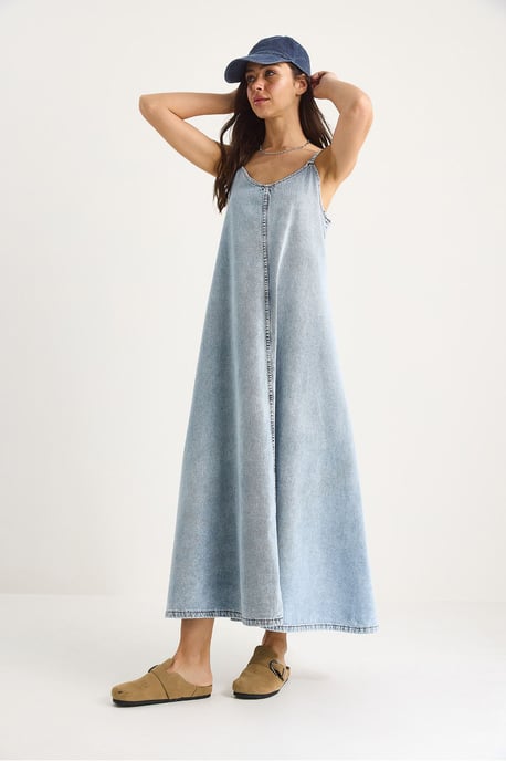 Maxi V-Ausschnitt Denim-Kleid mit Knopfverschluss - Image 4