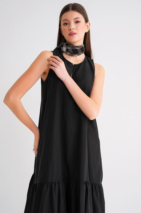 Maxikleid mit Kragen und Rüschendetails - Image 4
