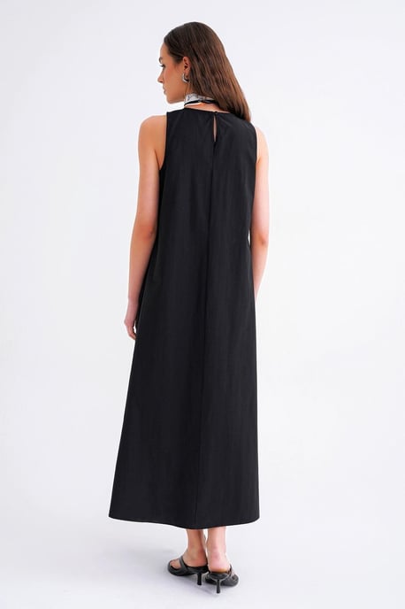 Lässig geschnittenes Maxikleid mit Taschen - Image 6