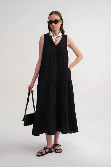 Ärmelloses V-Ausschnitt-Mull-Midi-Kleid mit Taschen - Image 1