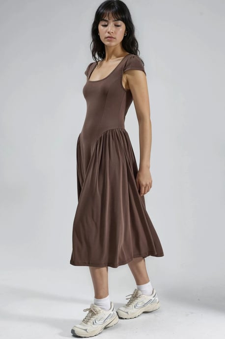 Eingearbeitetes Strick-Midi-Kleid - Image 2