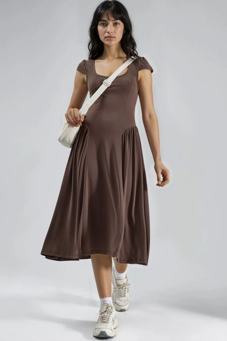 Eingearbeitetes Strick-Midi-Kleid - Image 5