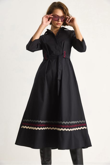 Gesticktes Midi-Kleid - Image 4