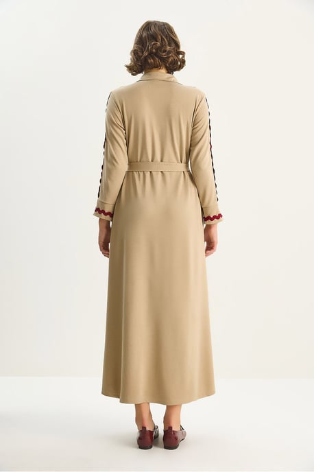 Knopf-Detail A-Linien Midi-Kleid mit Bindeband - Image 6