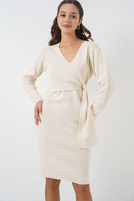 Bodycon-Midi-Kleid mit V-Ausschnitt und Bindegürtel - Image 4