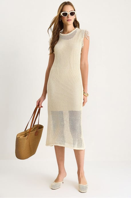 Midi-Kleid mit strukturiertem Stoff und Rüschendetails - Image 1