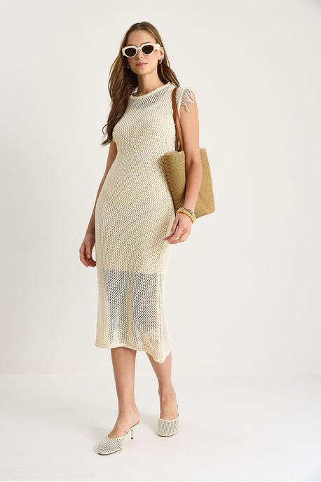 Midi-Kleid mit strukturiertem Stoff und Rüschendetails - Image 3