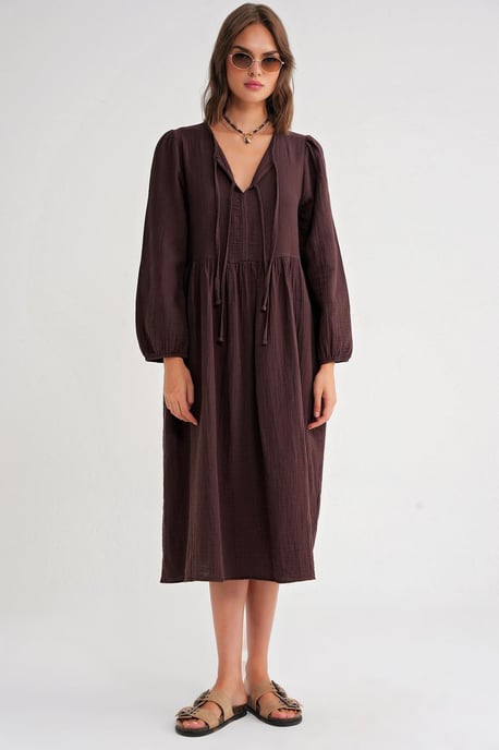 V-Ausschnitt Midi-Kleid mit Bindeband - Image 2