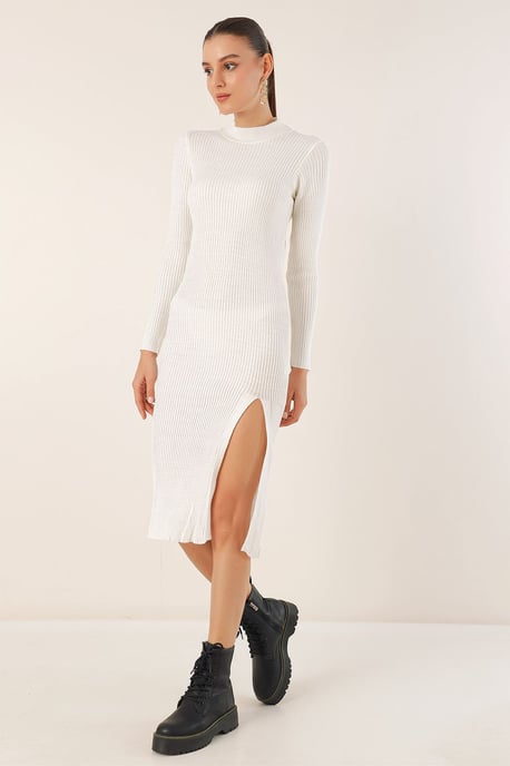 Strickkleid mit Rundhalsausschnitt - Image 2