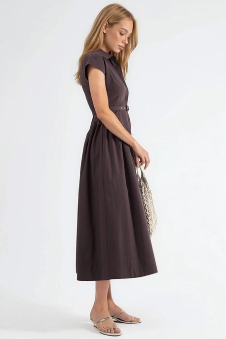 Midikleid mit Gürtel und Hemdkragen - Image 2