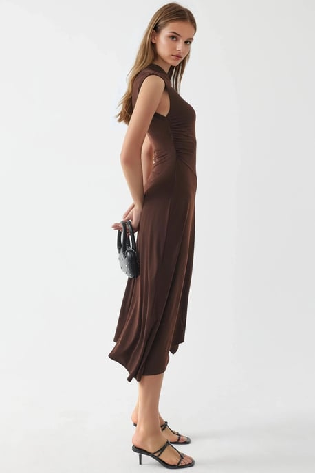 Accessoire Detailliertes Asymmetrisches Midi-Kleid - Image 4