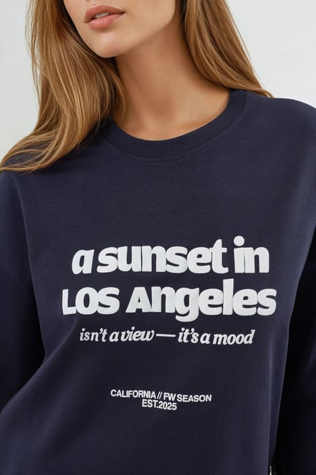 Relaxed Fit Langarm Crewneck Rückenbedrucktes Oberteil - Image 6