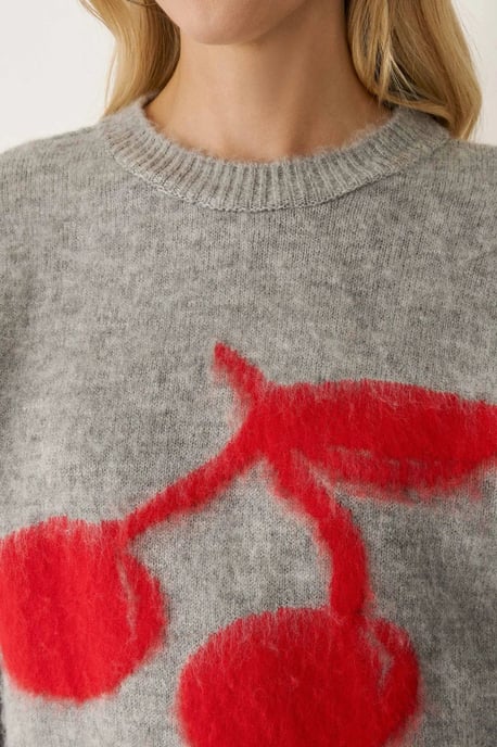 Lässiger Pullover mit Kirschdetail - Image 5