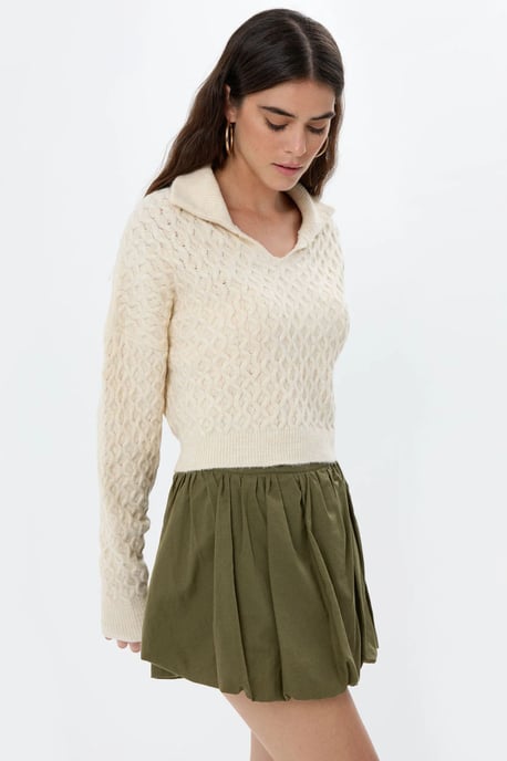 Strukturierter Strickpullover mit Hemdkragen - Image 5