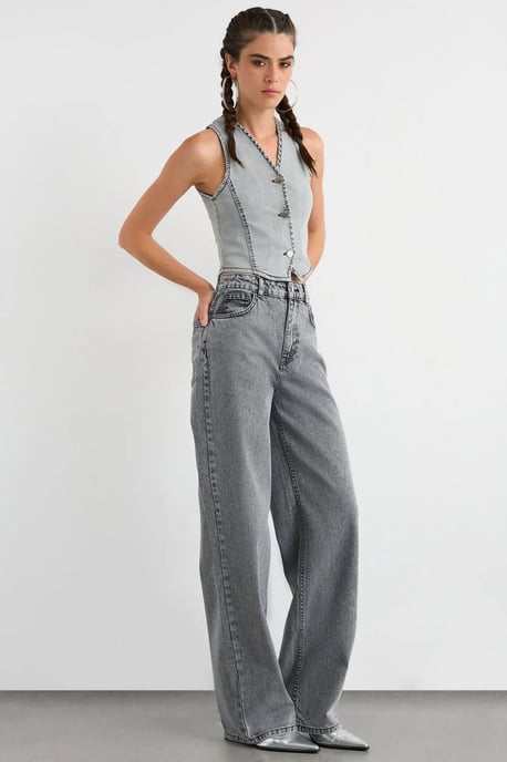 Hochtaillierte Weite Jeans - Image 3