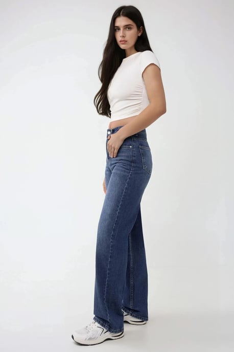Hochtaillierte Straight-Leg-Jeans - Image 4
