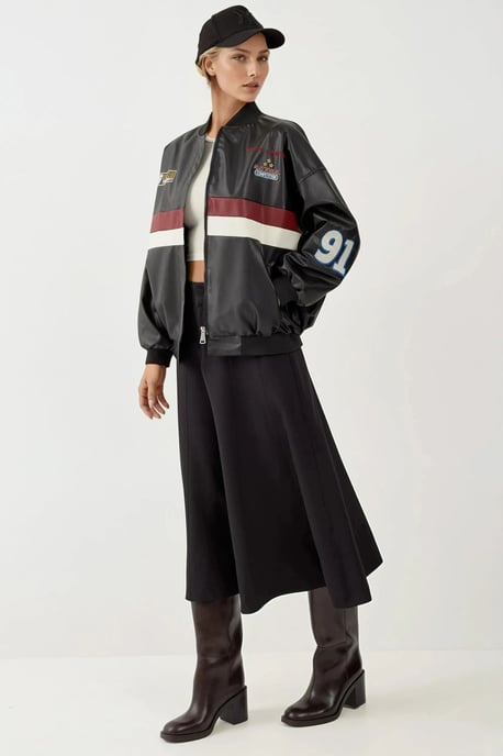 Faux-Leder Oversized Bomberjacke mit Patch-Details - Image 4