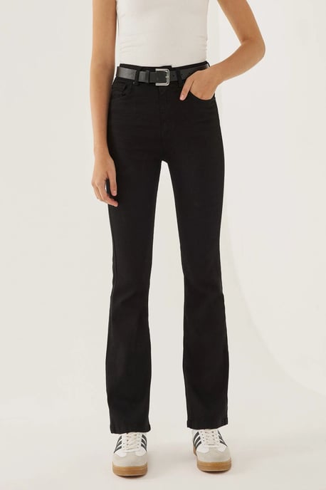 Normal geschnittene Flared Jeans - Image 2