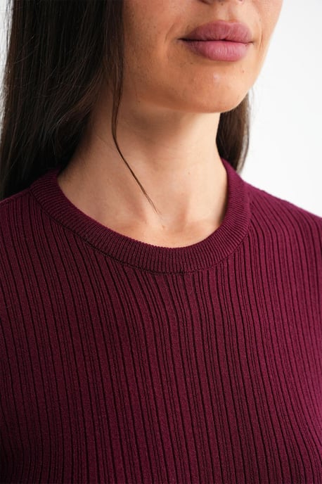 Weiches strukturiertes Ripp-T-Shirt - Image 6