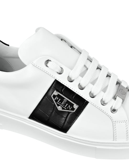 Sneaker - Image 3
