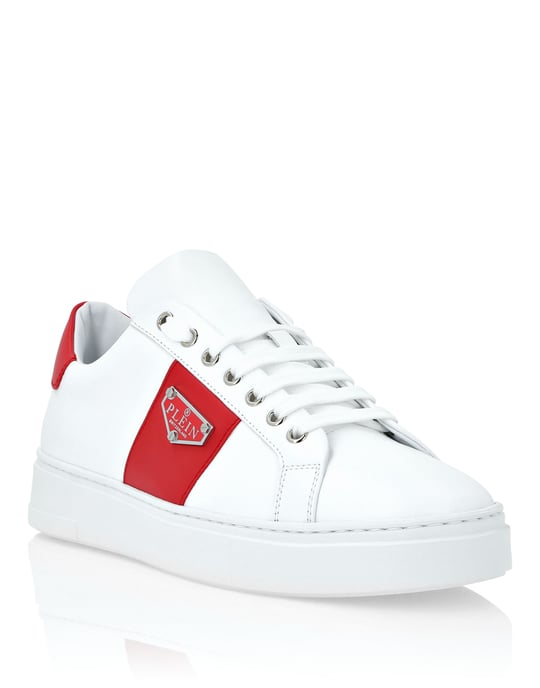Sneaker - Image 1