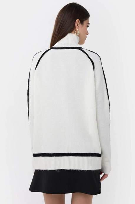 Oversized Strickpullover mit Kontrastdetails - Image 4