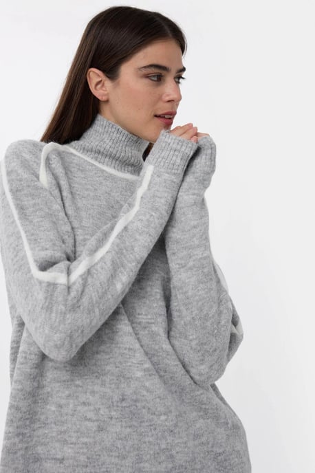 Oversized Strickpullover mit Kontrastdetails - Image 3