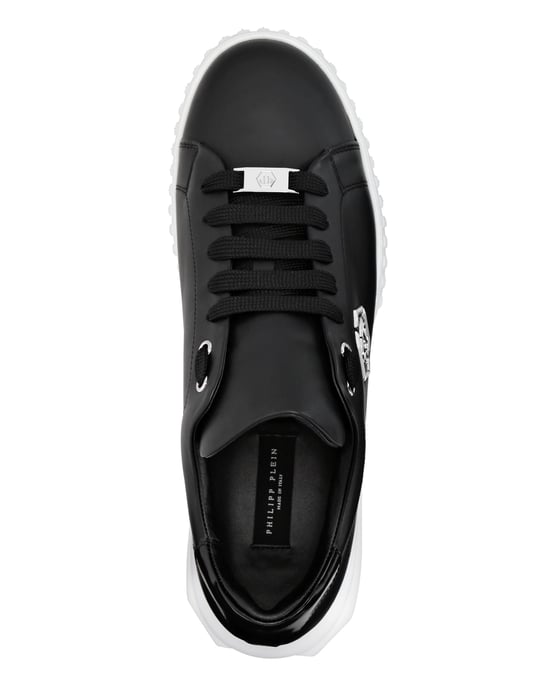 Sneaker - Image 2