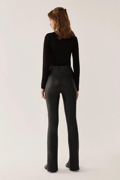 Kunstleder-Hose mit Schlitzsaum - Image 4
