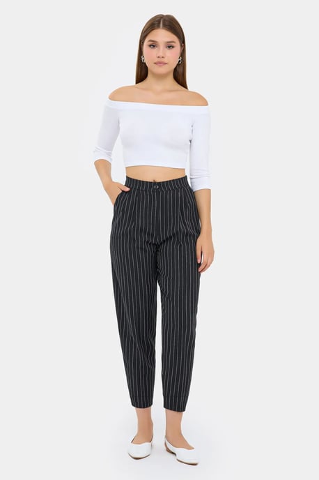 Hochgeschnittene gestreifte Karottenhose - Image 3