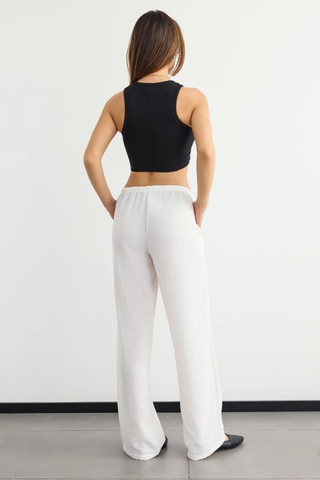 Basic Gewebtes Rundhals-Tanktop - Image 4